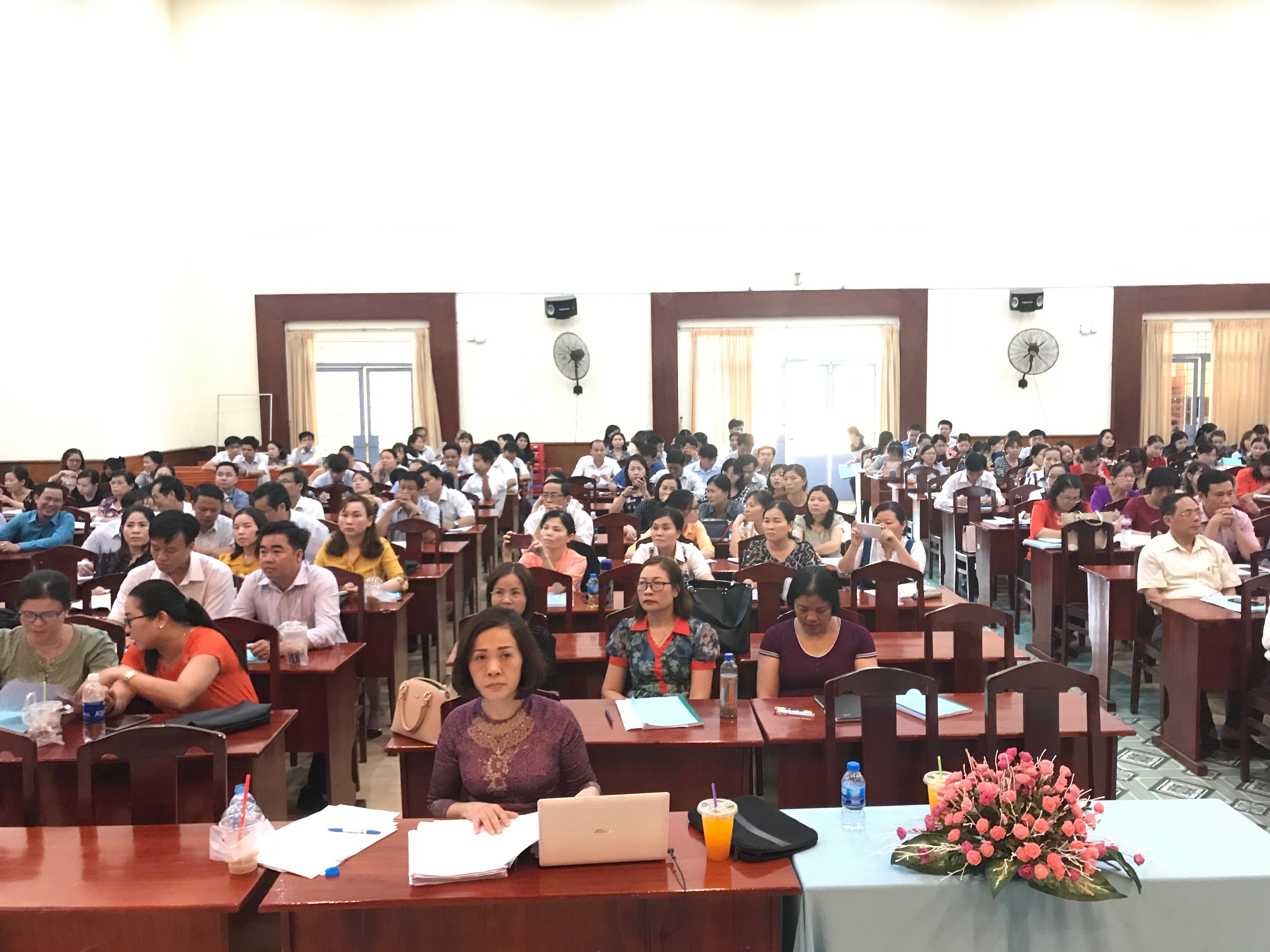 Tập huấn nghiệp vụ tự đánh giá, đánh giá ngoài cơ sở giáo dục mầm non, cơ sở giáo dục phổ thông cho cán bộ quản lý và giáo viên tỉnh Đồng Nai