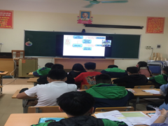 Học sinh lớp 5 trường Tiểu học Đông Kinh dự giờ trải nghiệm, làm quen với một số tiết học lớp 6 theo Chương trình GDPT 2018